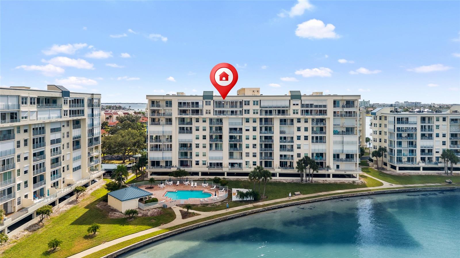 HARBOURSIDE CONDO - Residential