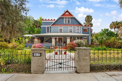 Photo of 417 NE 4th Ave, Gainesville, FL 32601 (MLS # GC529659)