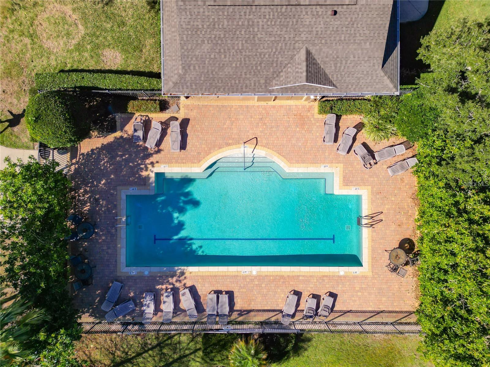 FLAGSHIP PARK A CONDO - Residential