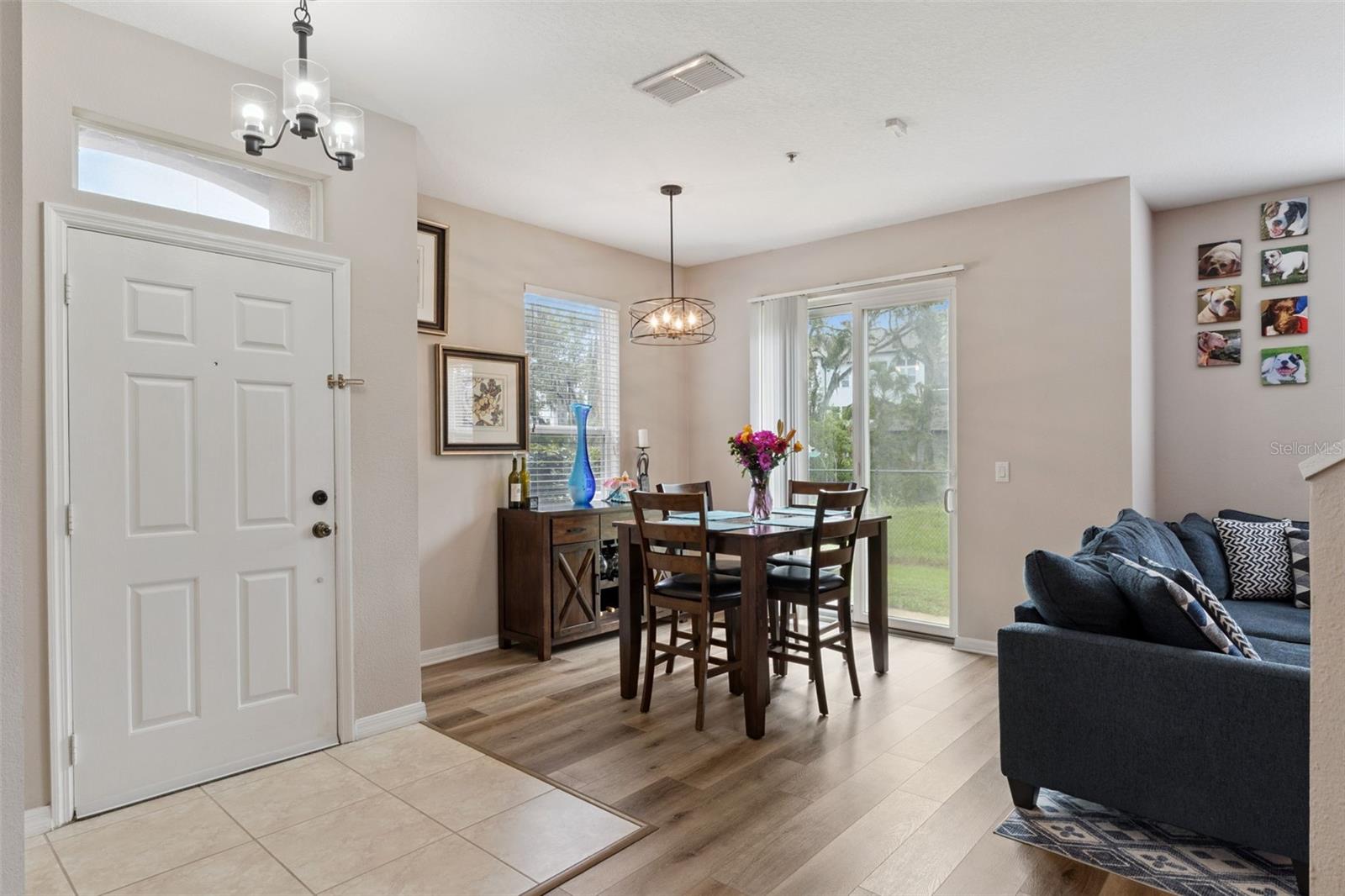 FLAGSHIP PARK A CONDO - Residential