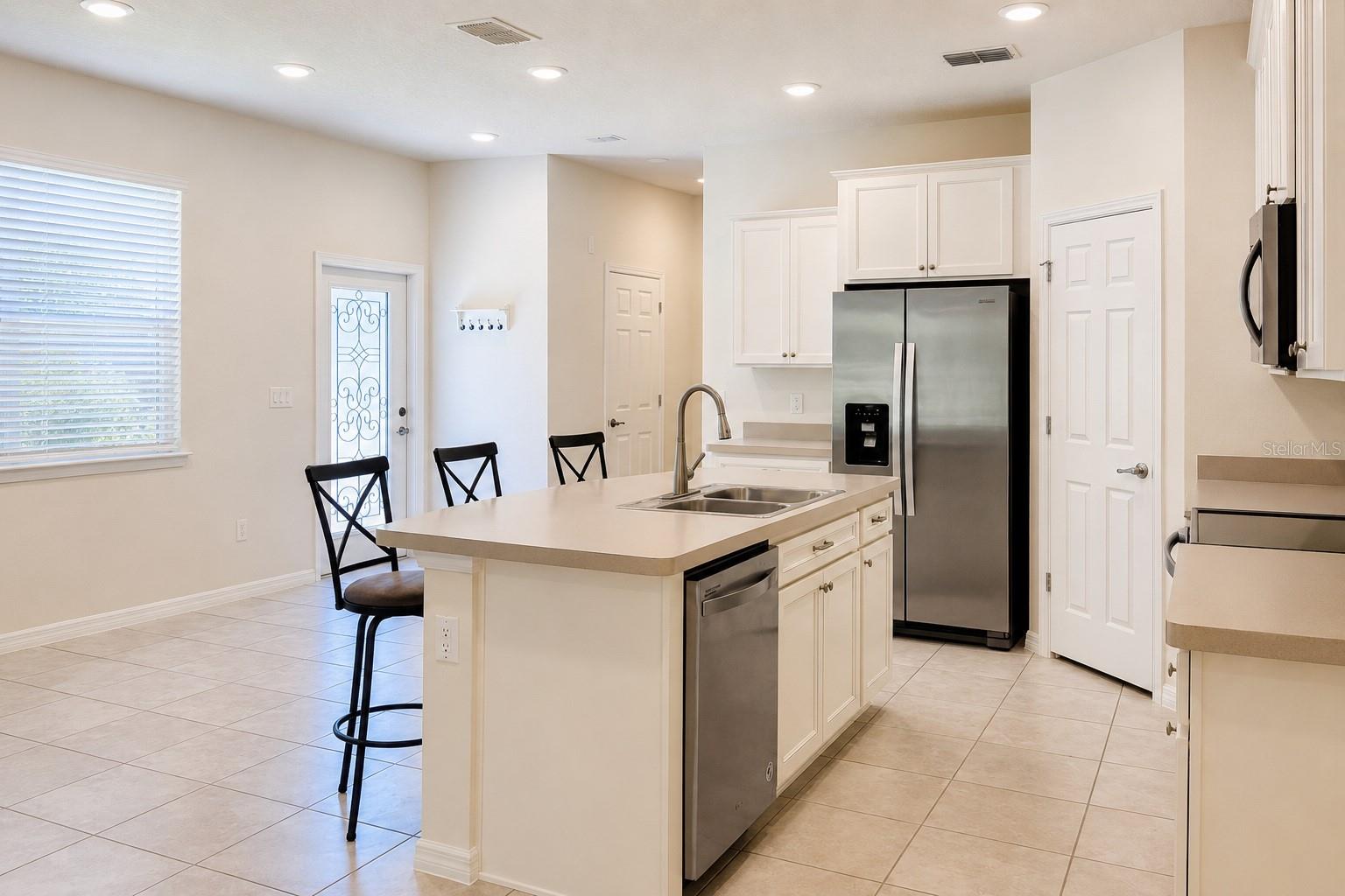 5012 SYLVESTER LOOP