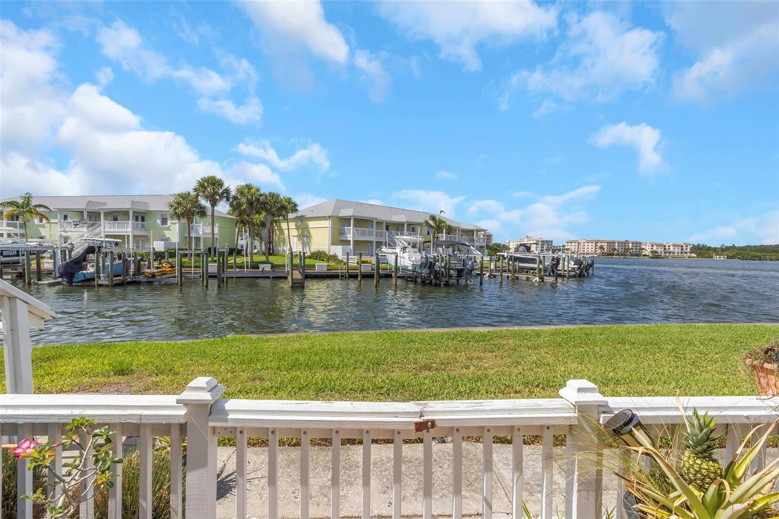 WATERSIDE AT COQUINA KEY SOUTH - Residential