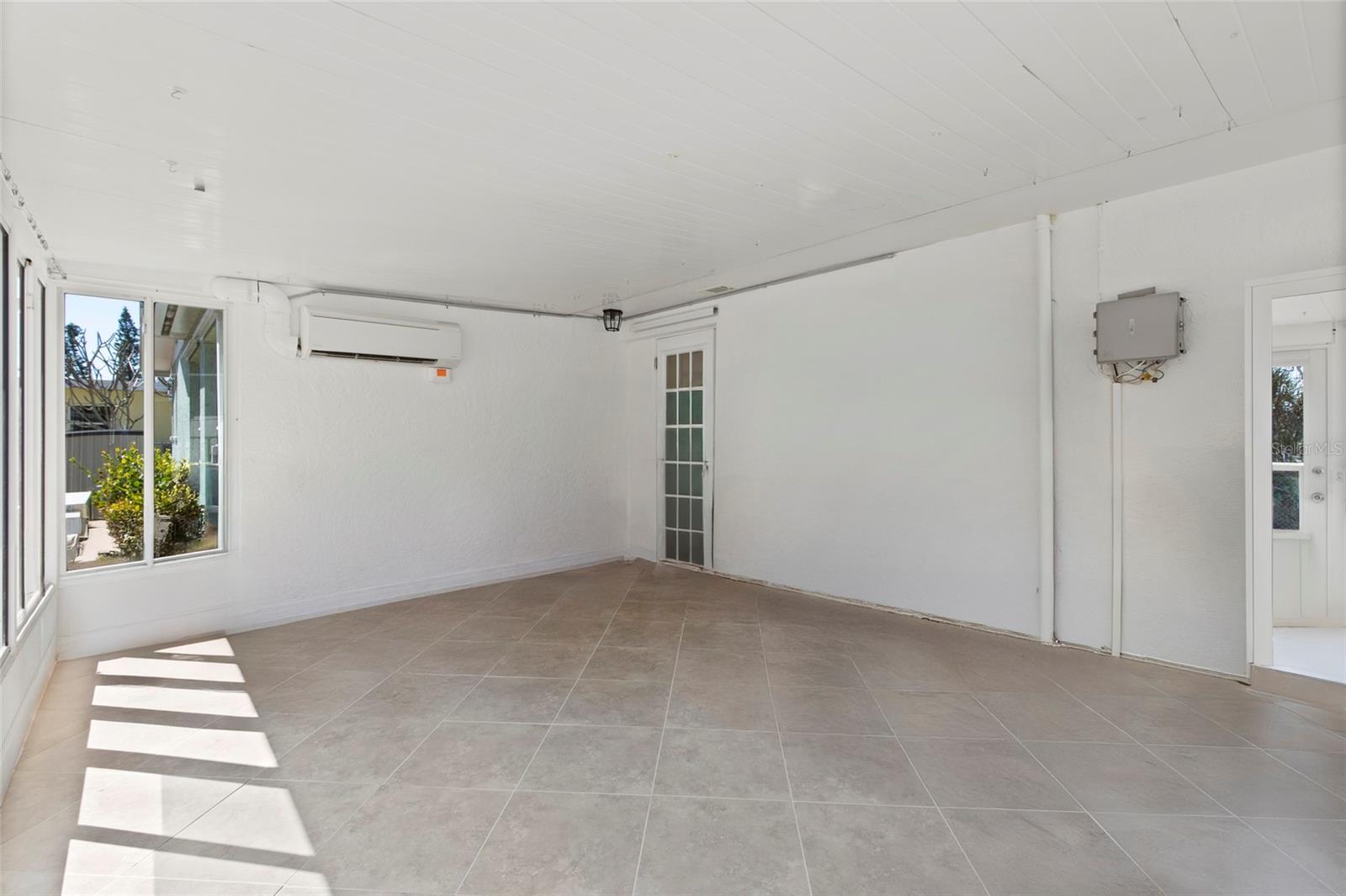 GULF GATE - Residential