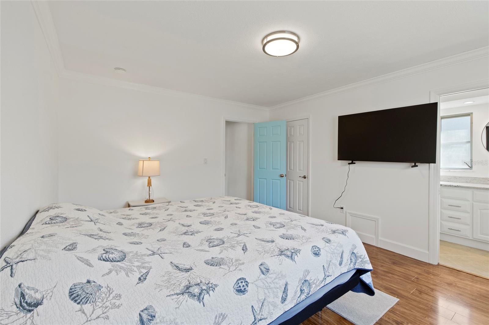 GULF GATE - Residential