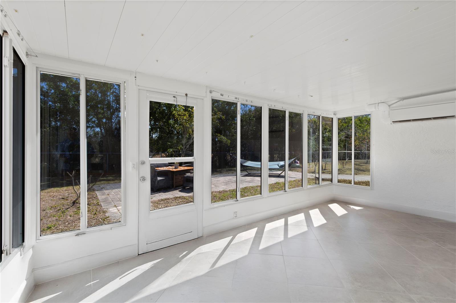 GULF GATE - Residential