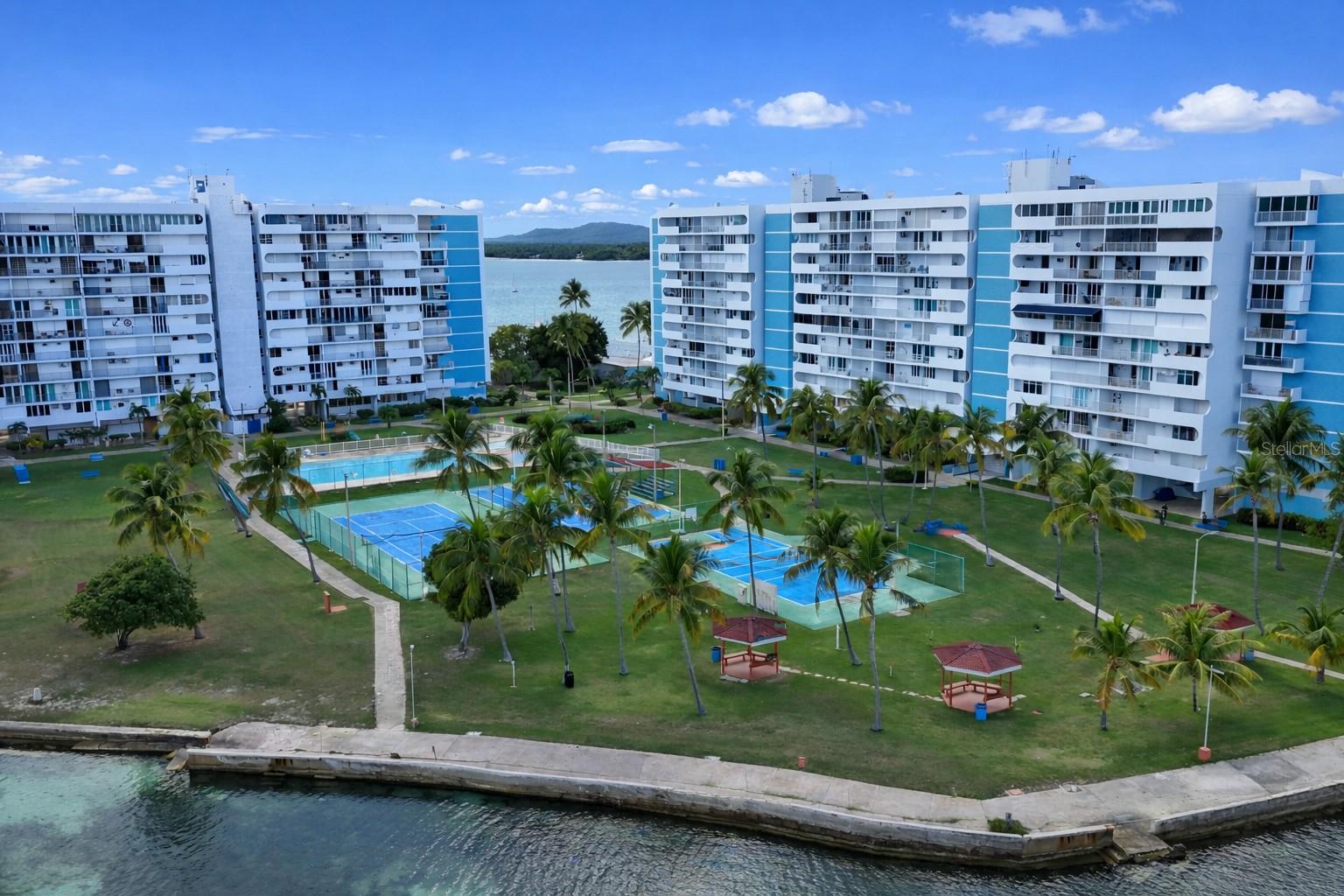 ISLETA MARINA - Residential