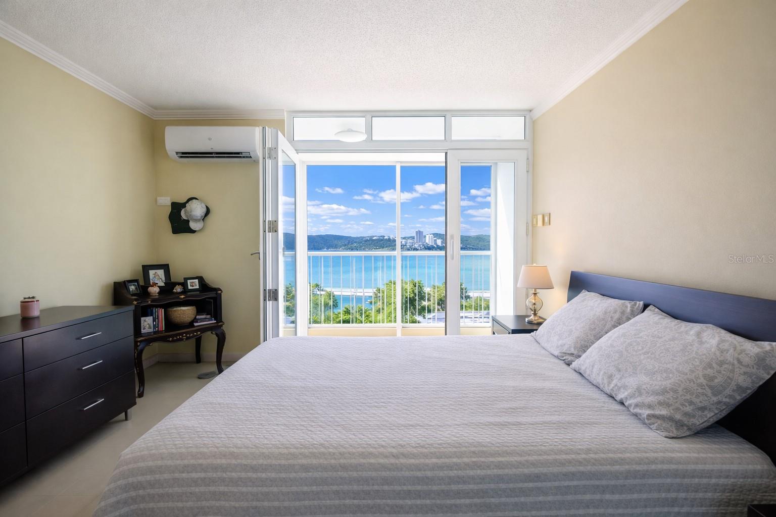 ISLETA MARINA - Residential