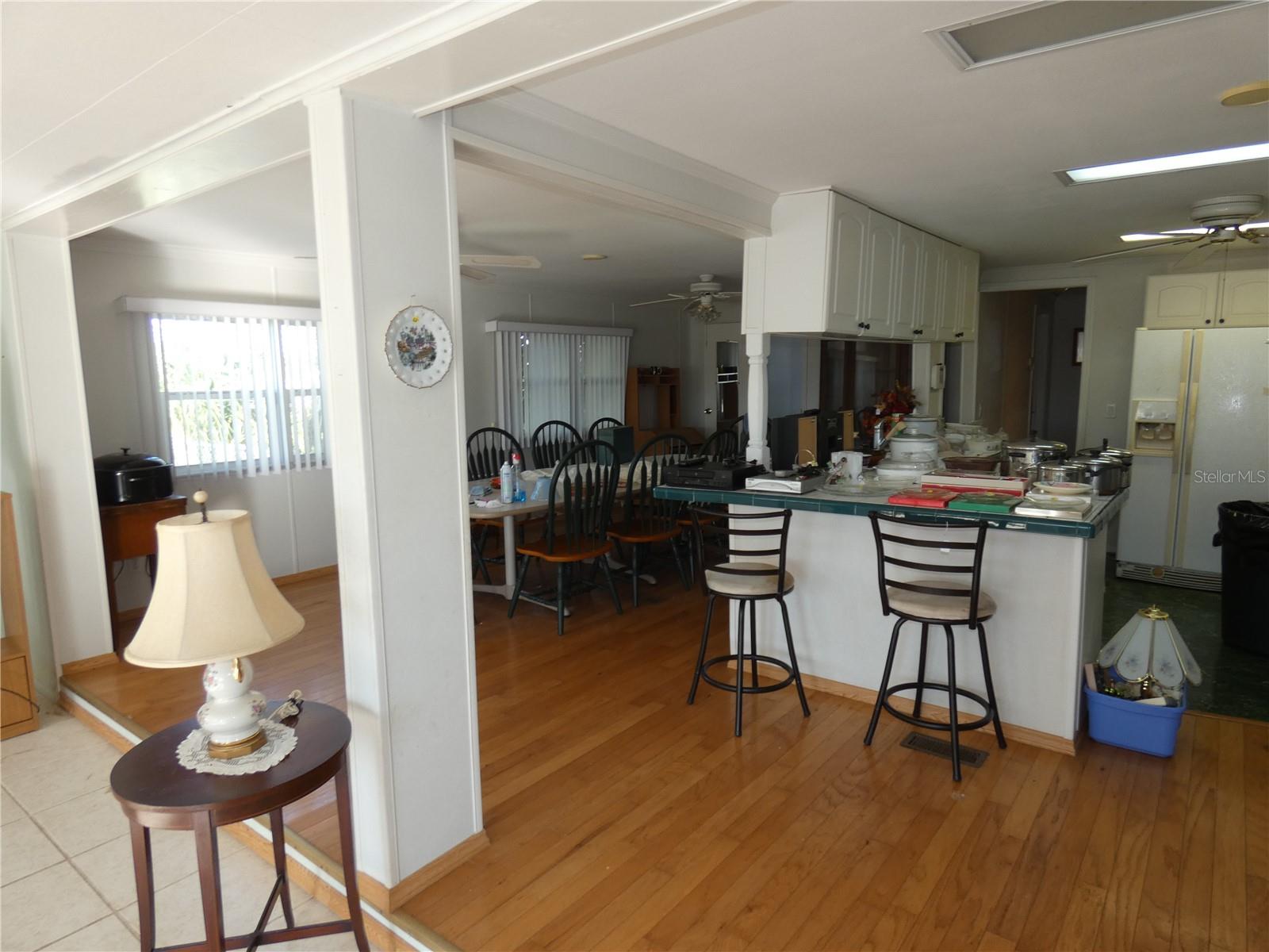 SIGNAL COVE - Residential