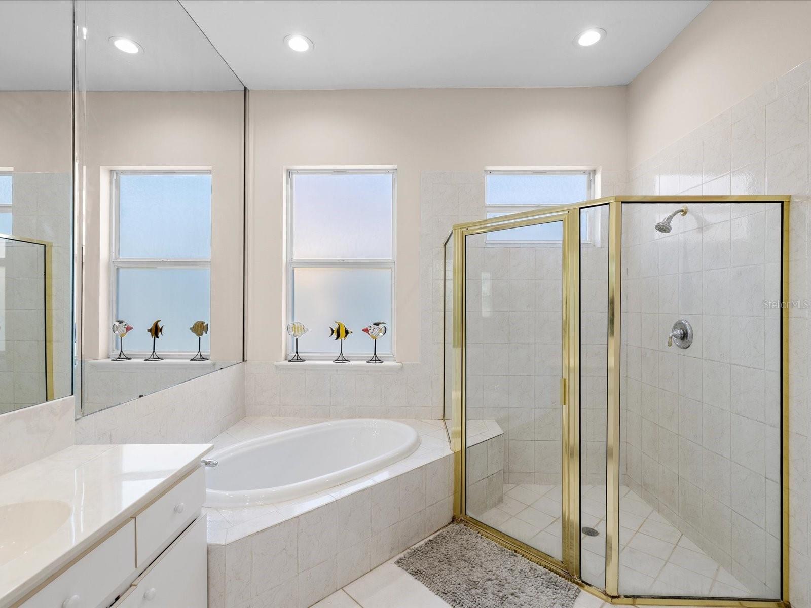 BAYOU CLUB ESTATES TR 5 PH 2 - Residential