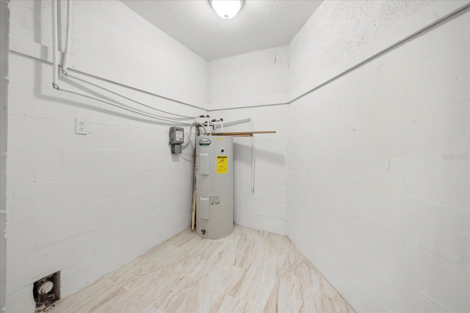 CASTLE VILLA - Residential