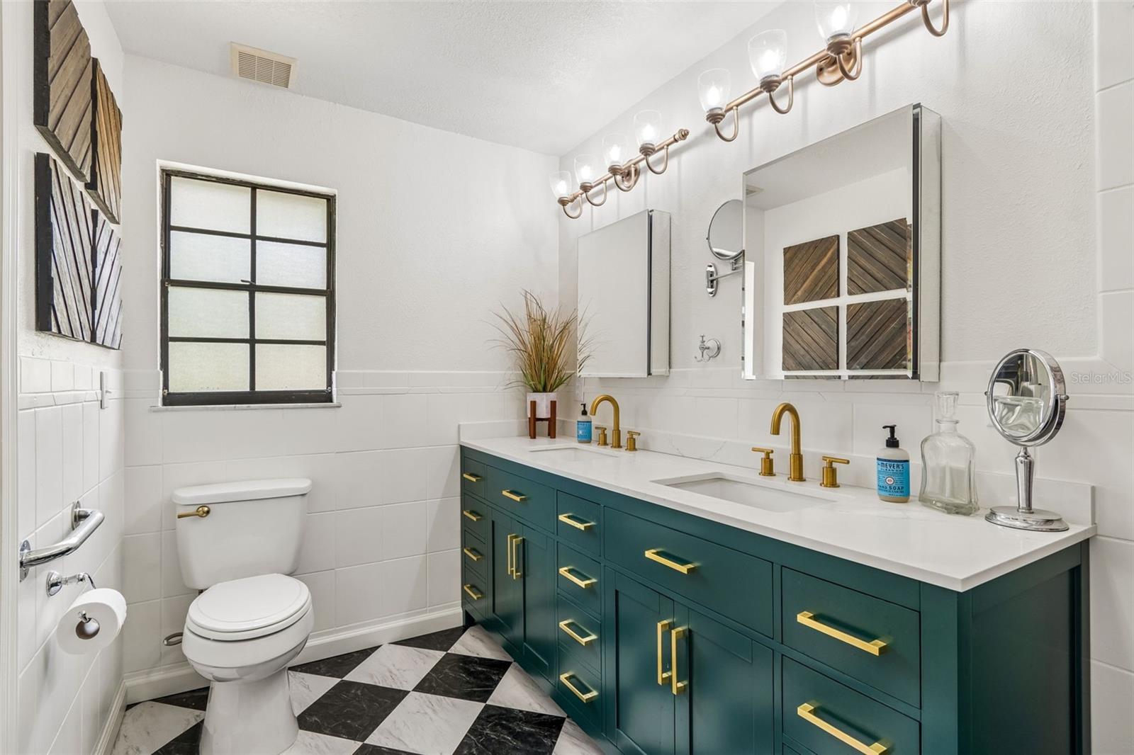 HIGHLANDS UNREC - Residential