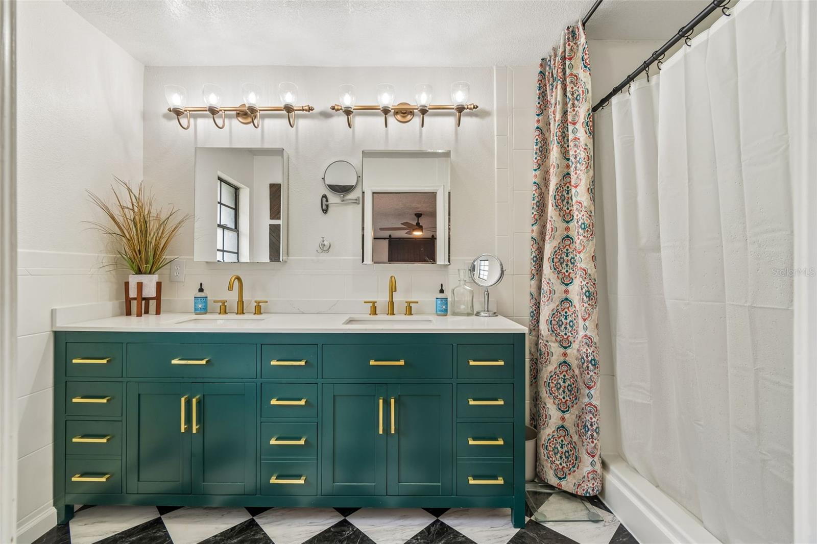 HIGHLANDS UNREC - Residential