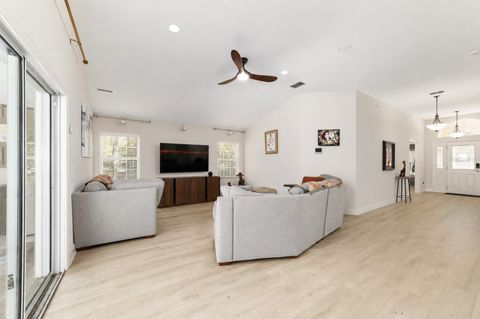 Tiny photo for 13920 NE 38th Avenue, Anthony, FL 32617 (MLS # OM725030)