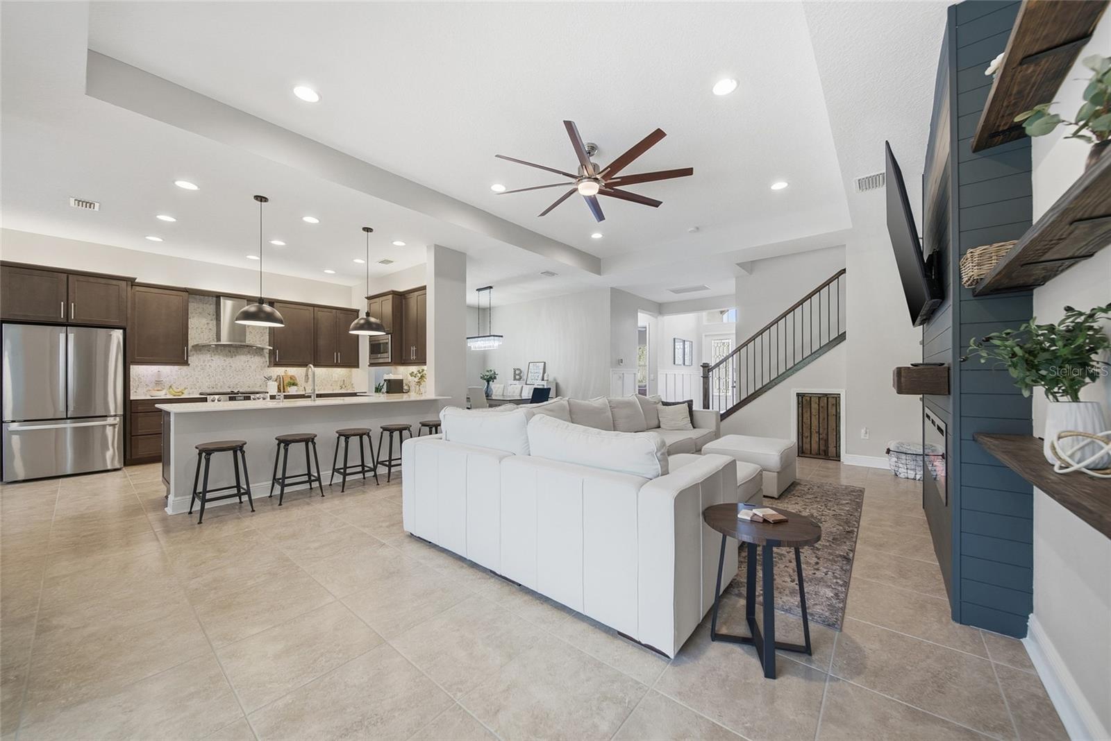 THE RIDGE AT WIREGRASS RANCH - Residential