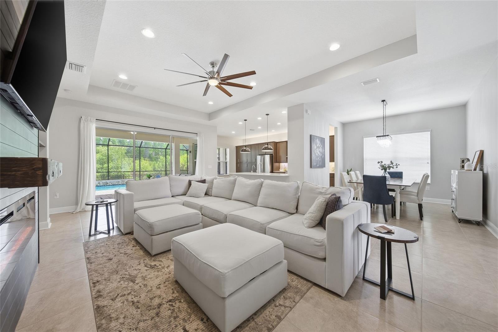 THE RIDGE AT WIREGRASS RANCH - Residential