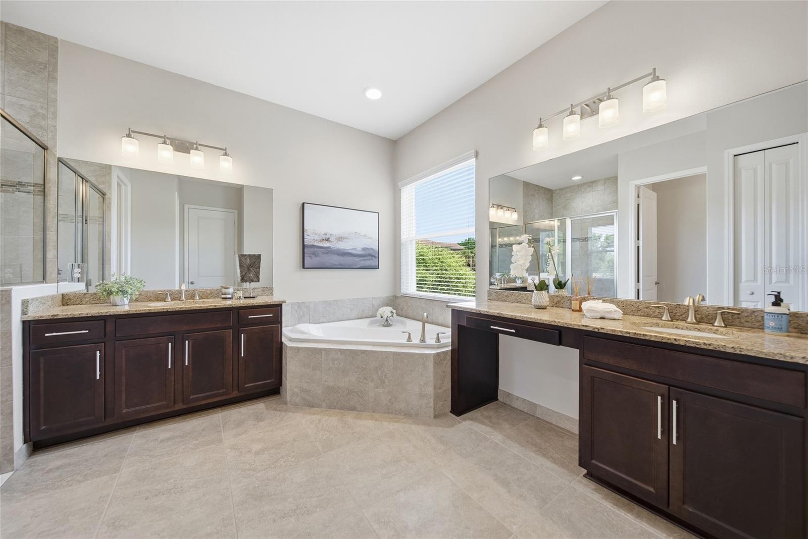 THE RIDGE AT WIREGRASS RANCH - Residential
