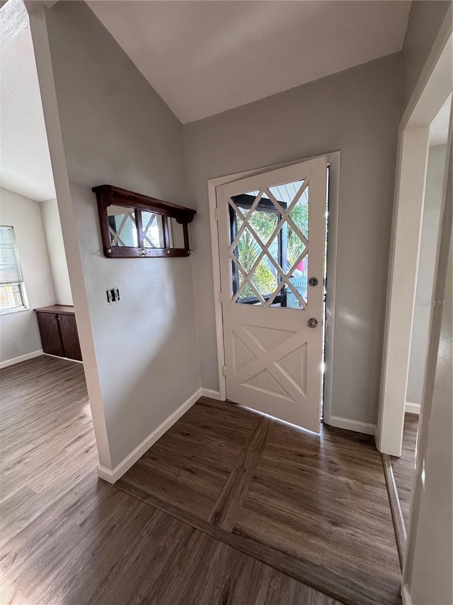 HERITAGE LANE - Residential Lease