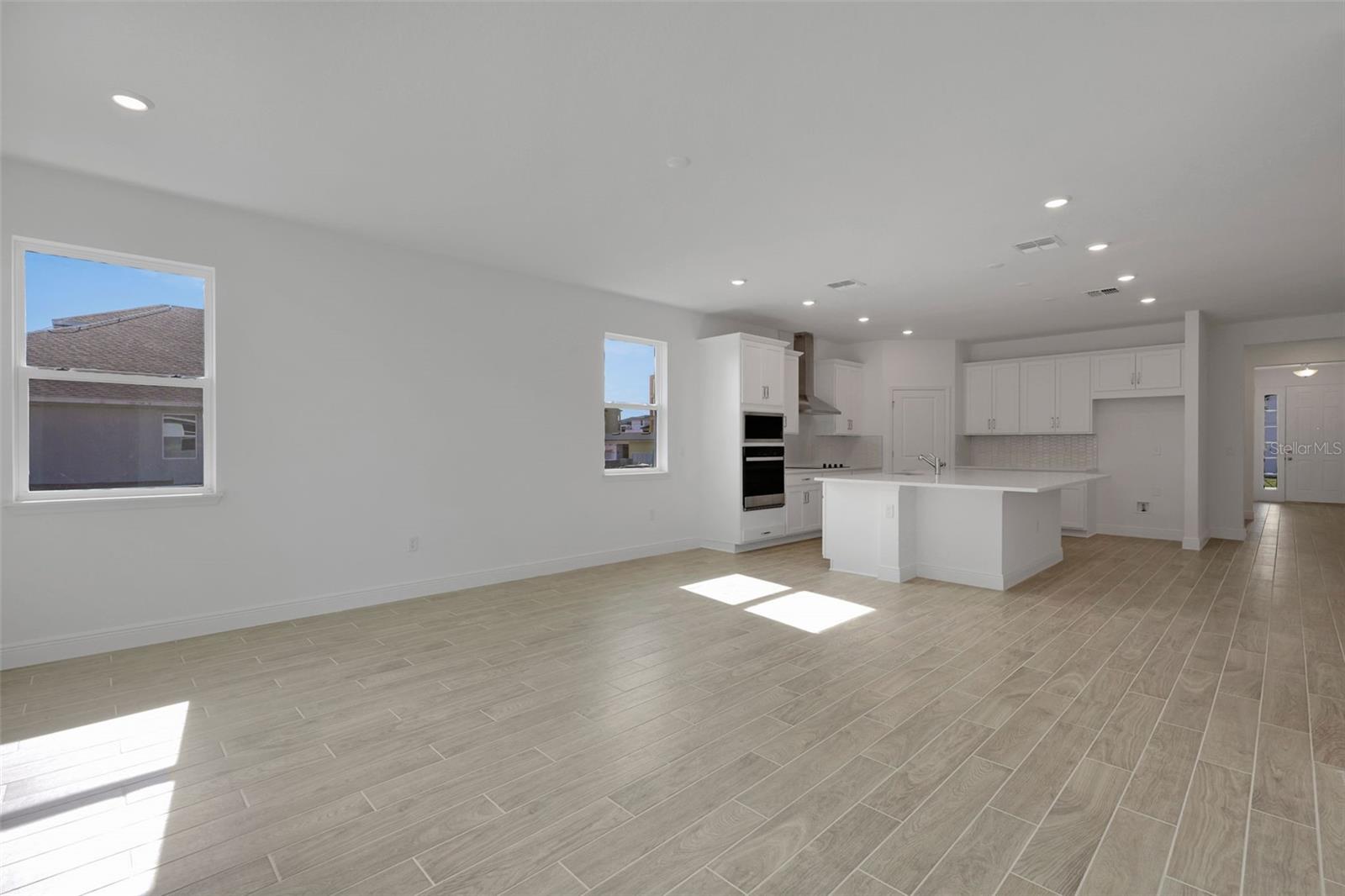 CROSSROADS AT KELLY PARK - Residential