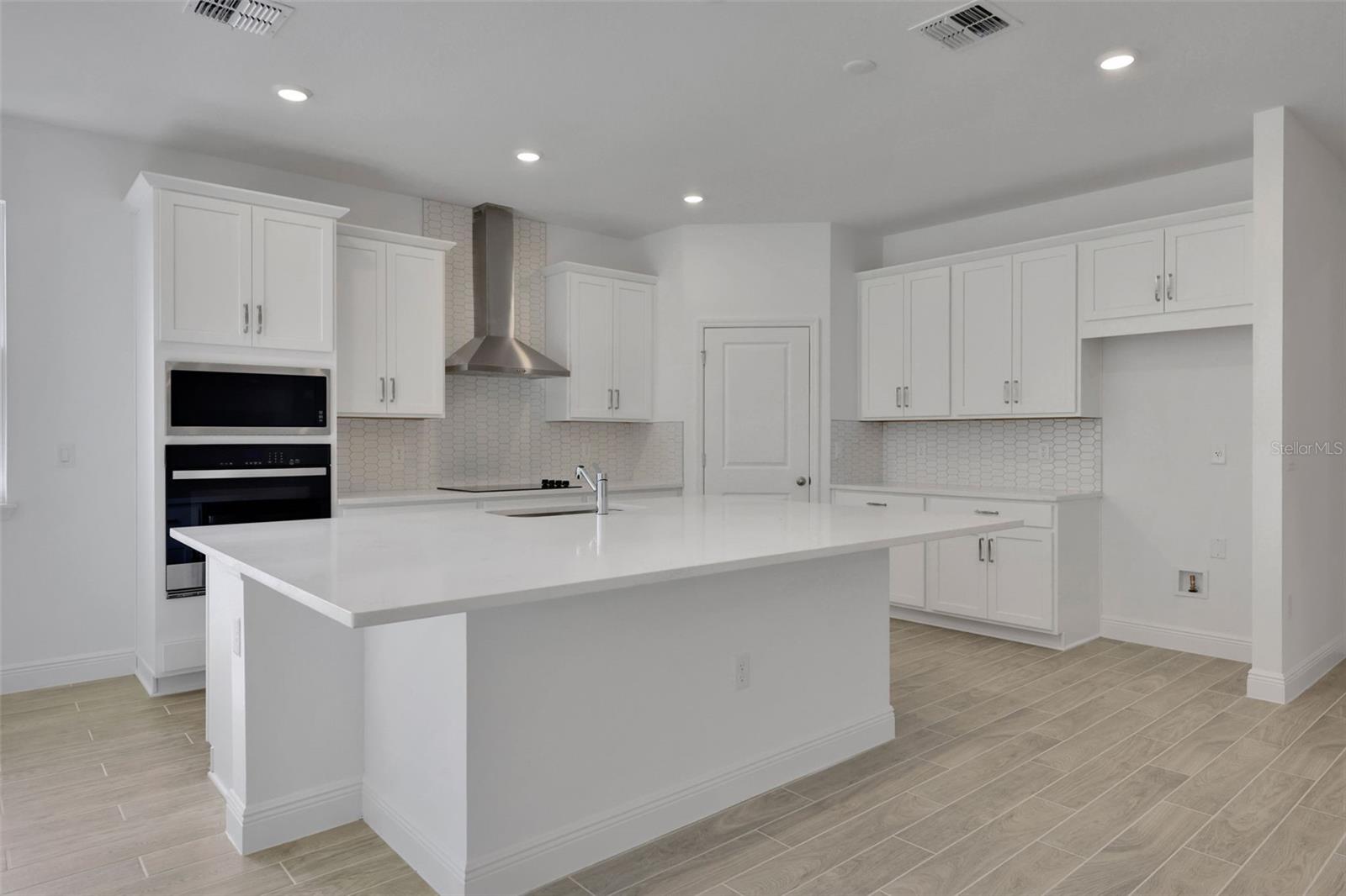 CROSSROADS AT KELLY PARK - Residential