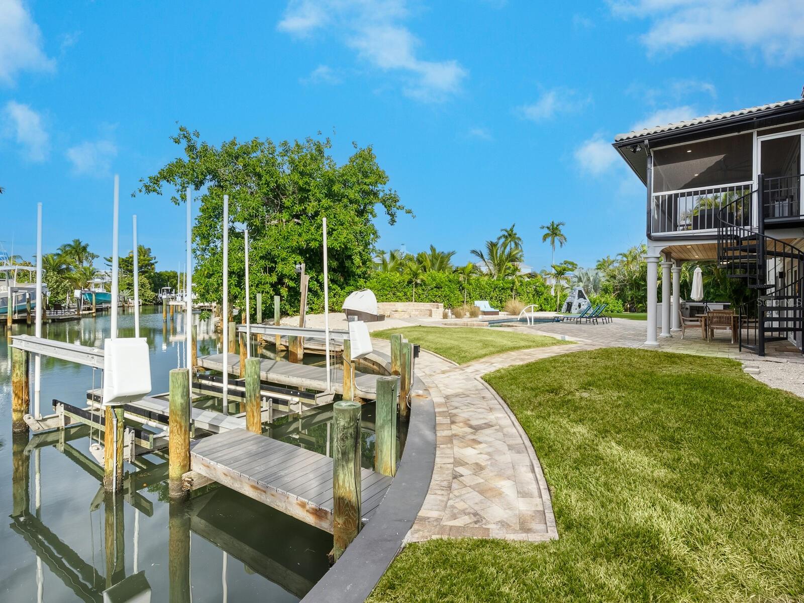 SLEEPY LAGOON PARK 2 - Residential