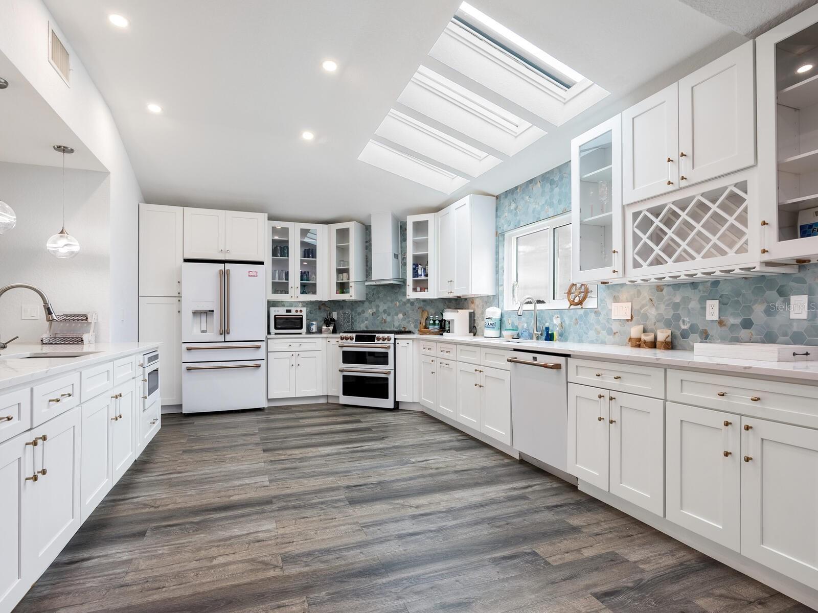 SLEEPY LAGOON PARK 2 - Residential