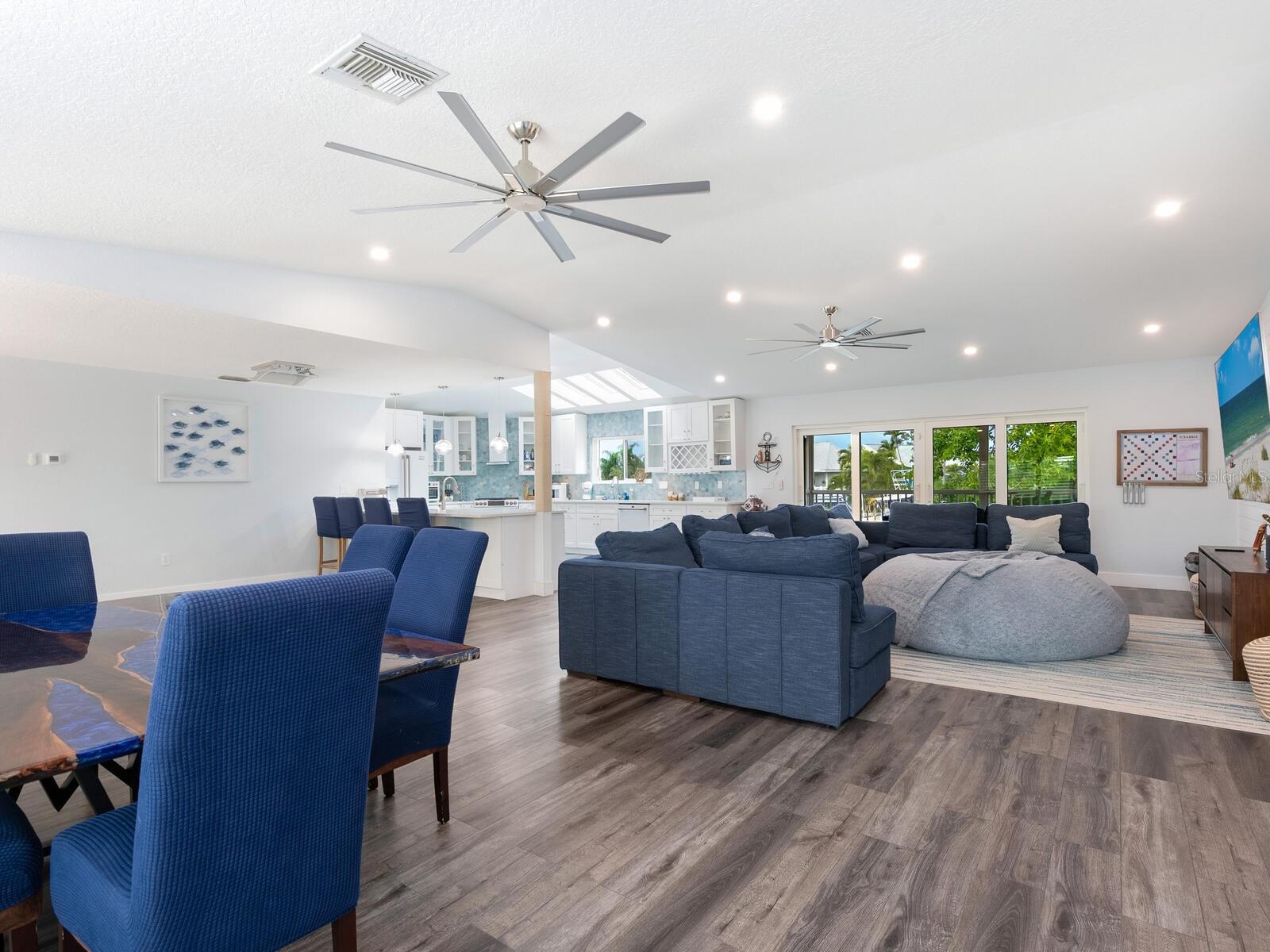 SLEEPY LAGOON PARK 2 - Residential