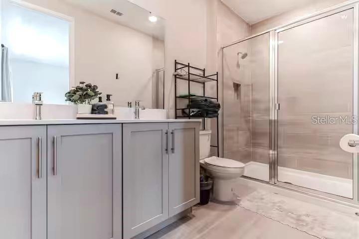 SPECTRUM AT REUNION PH 2 - Residential Lease