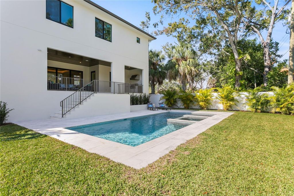 Photo of 2606 N Dundee Street, Tampa, FL 33629 (MLS # TB8406471)