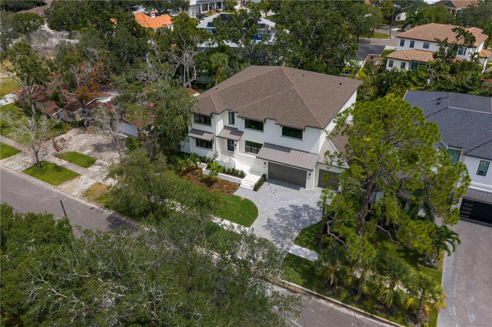 SUNSET PARK - Residential
