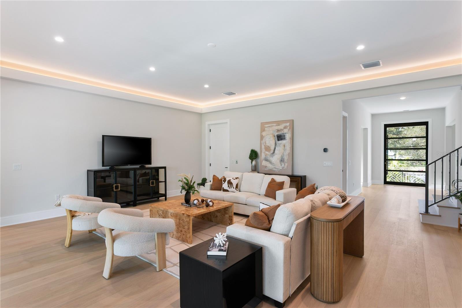 SUNSET PARK - Residential