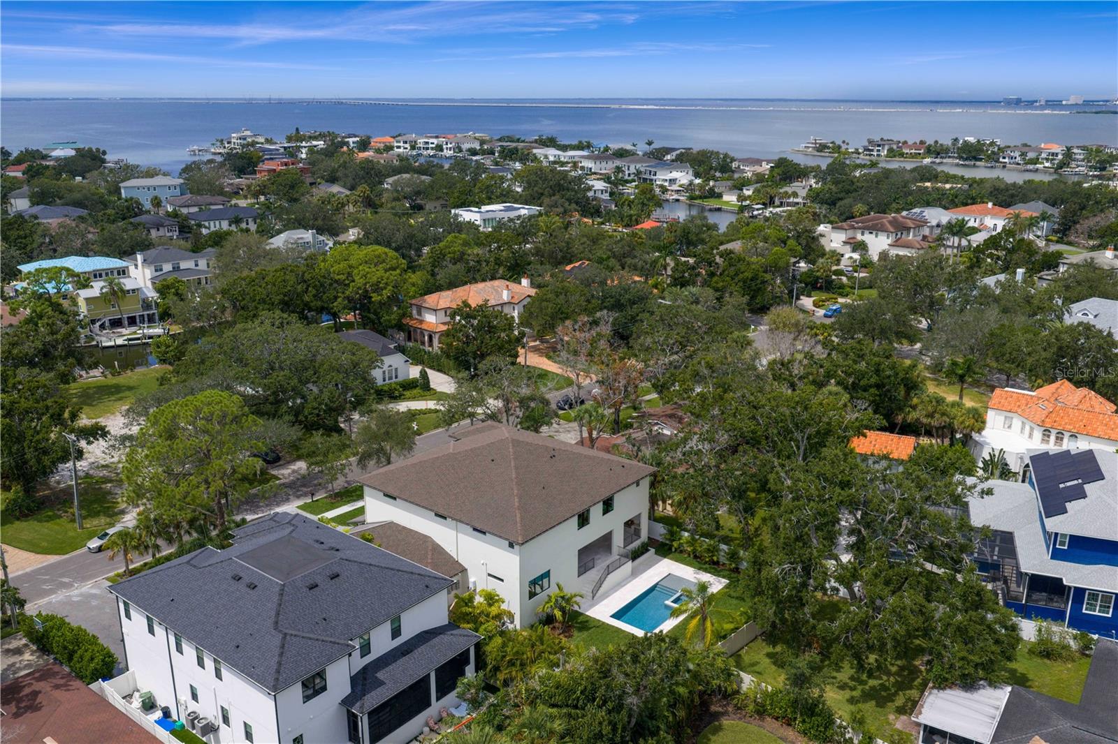 SUNSET PARK - Residential