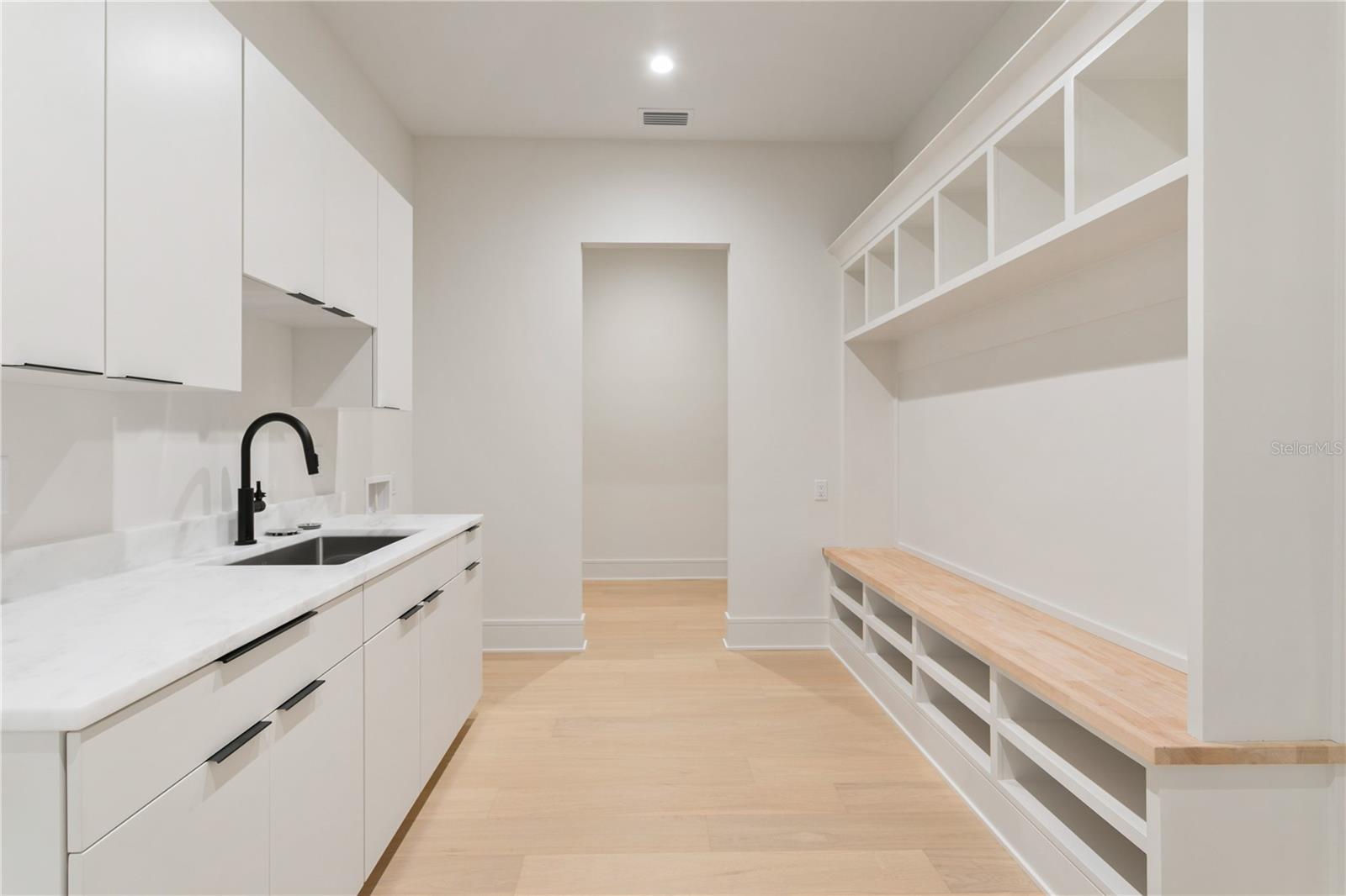 SUNSET PARK - Residential