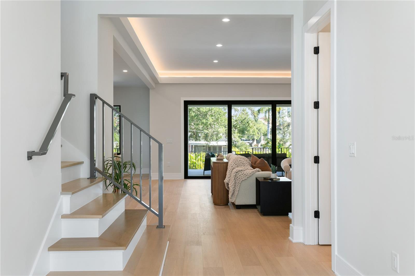 SUNSET PARK - Residential