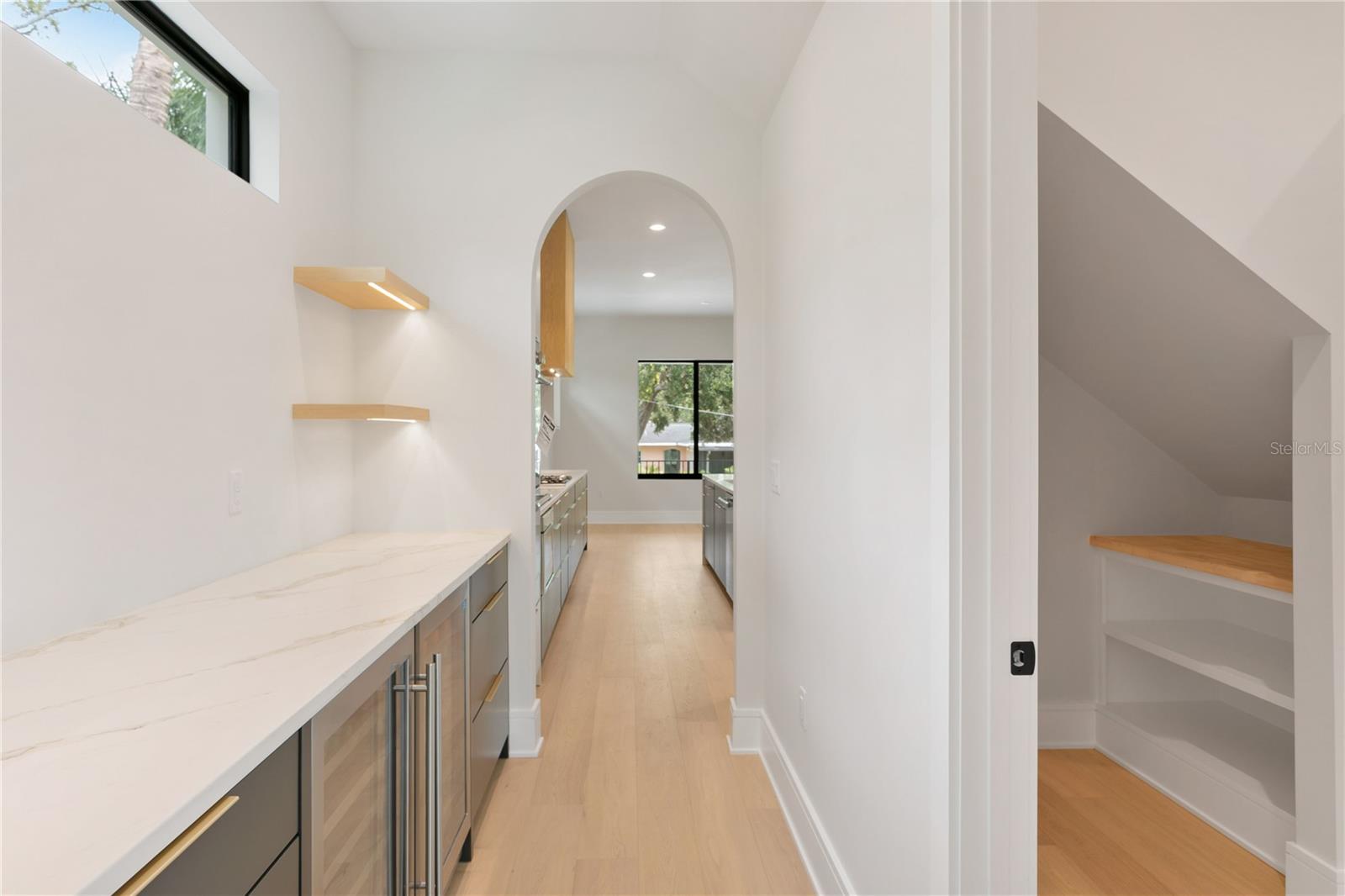 SUNSET PARK - Residential