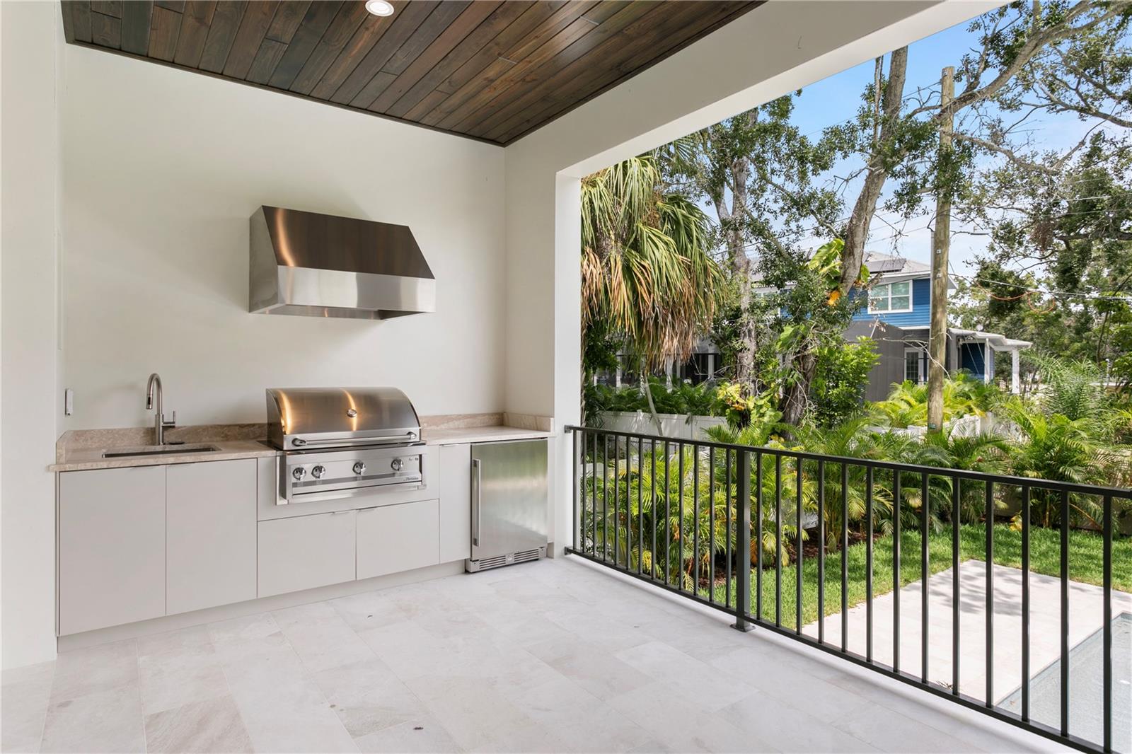 SUNSET PARK - Residential