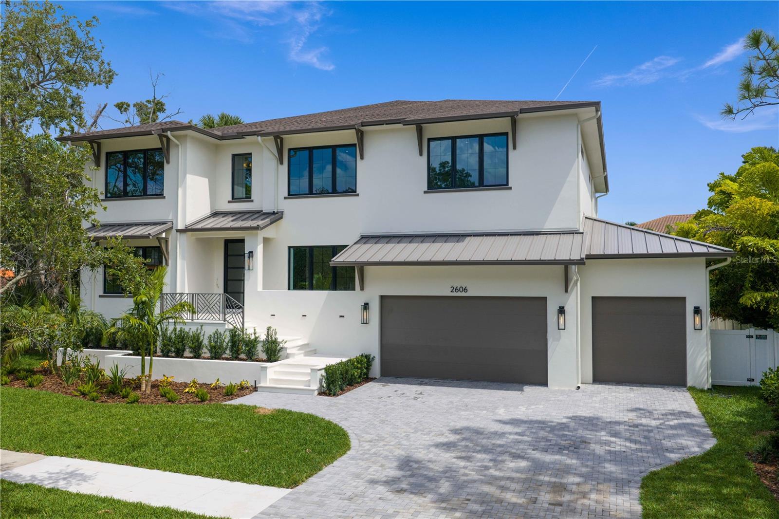 SUNSET PARK - Residential