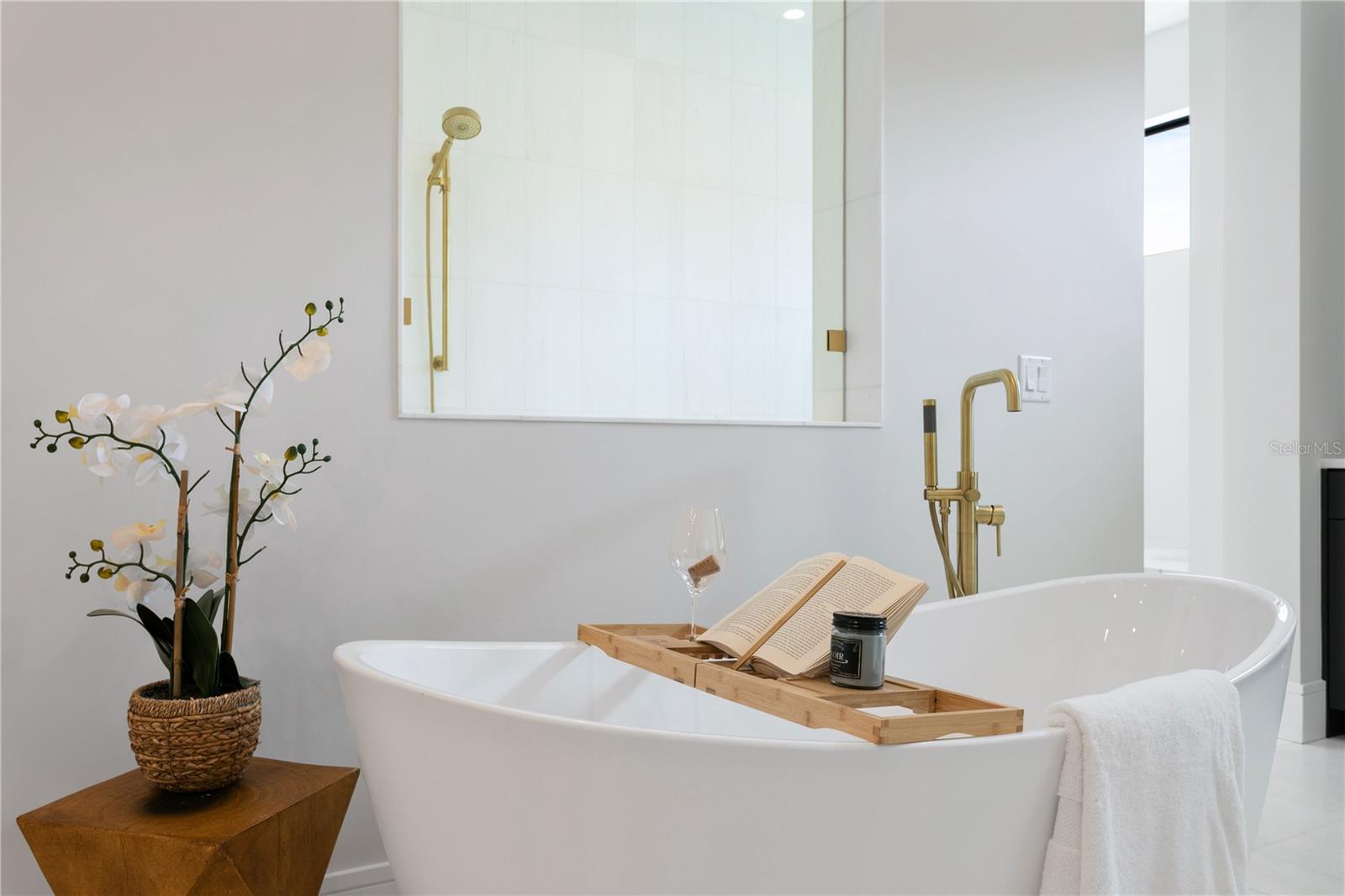 SUNSET PARK - Residential