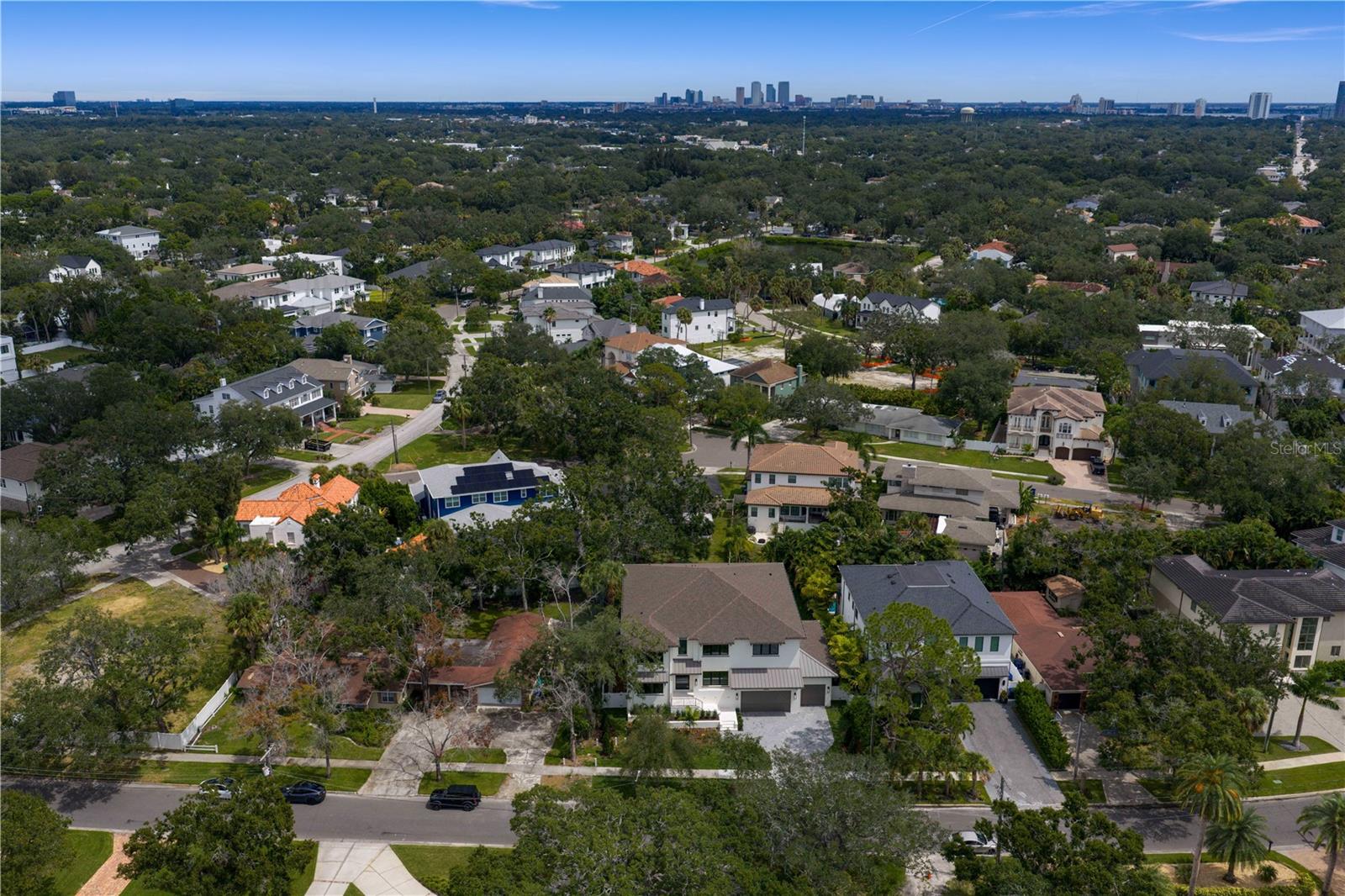 SUNSET PARK - Residential