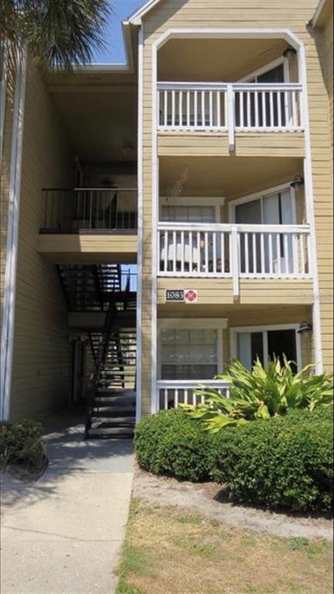 Photo of 1083 S Hiawassee Road #635, Orlando, FL 32835 (MLS # O6358532)