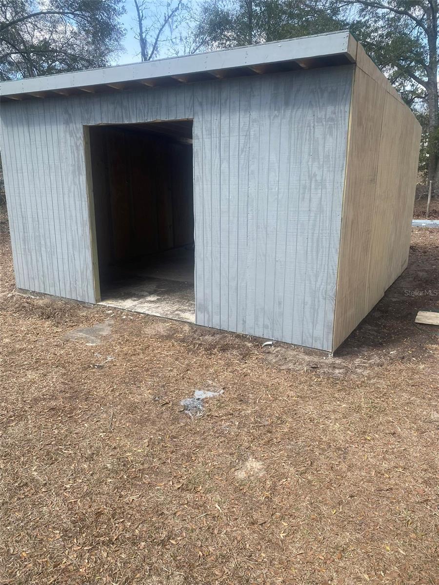 LEISURE ACRES UNIT 01 - Residential