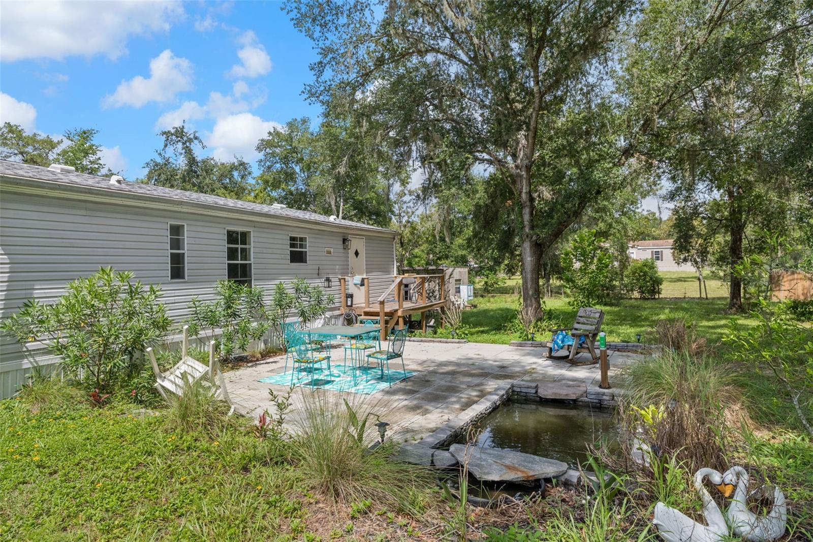 LEISURE ACRES UNIT 01 - Residential