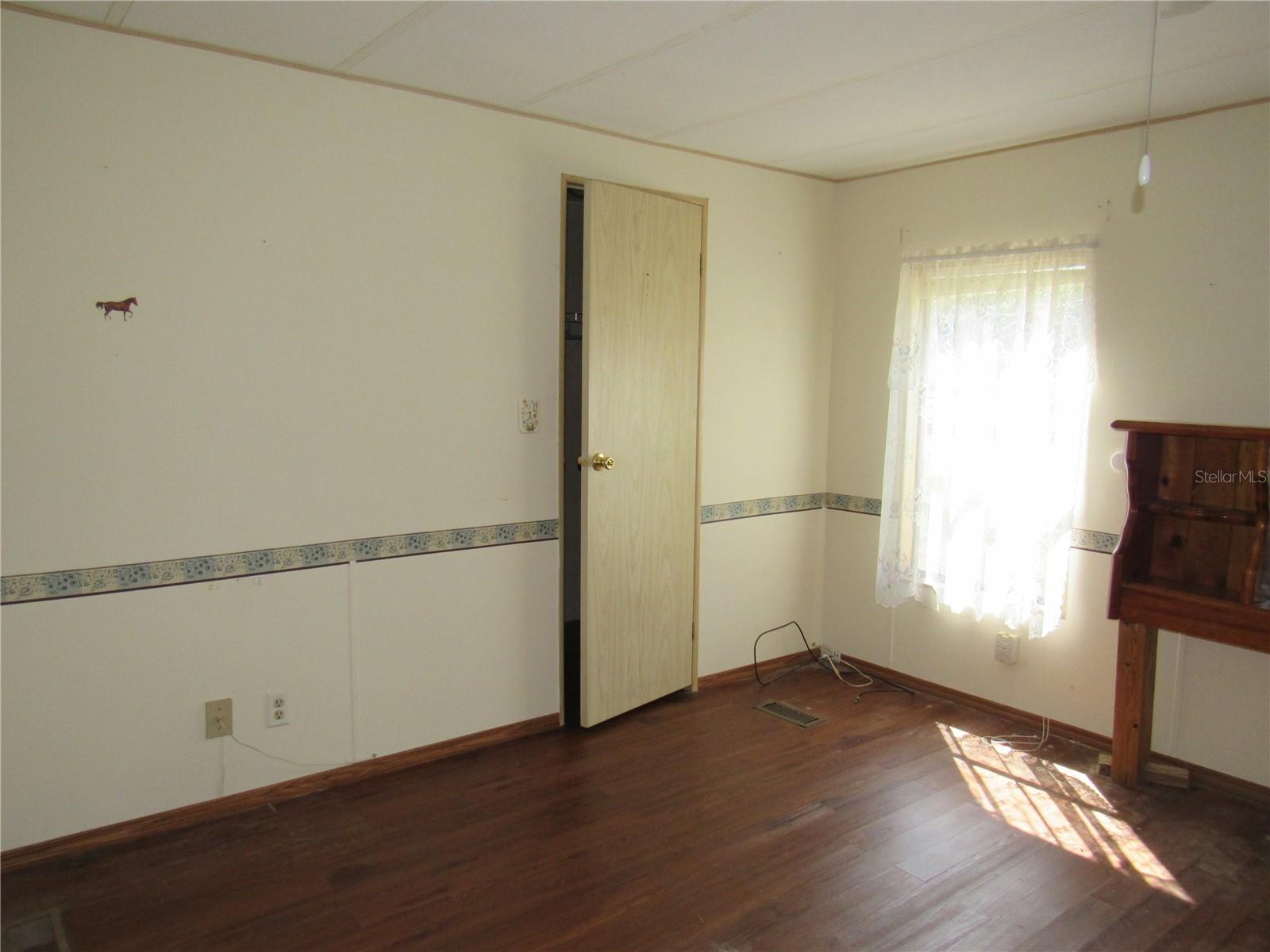 TROPICANA VILLAGE - Residential