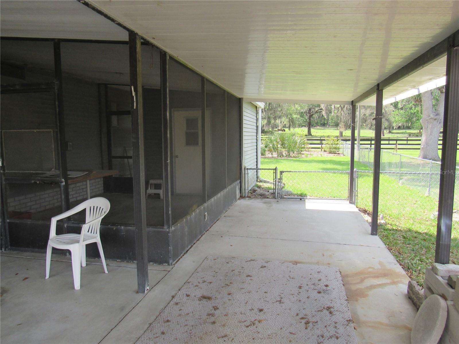 TROPICANA VILLAGE - Residential