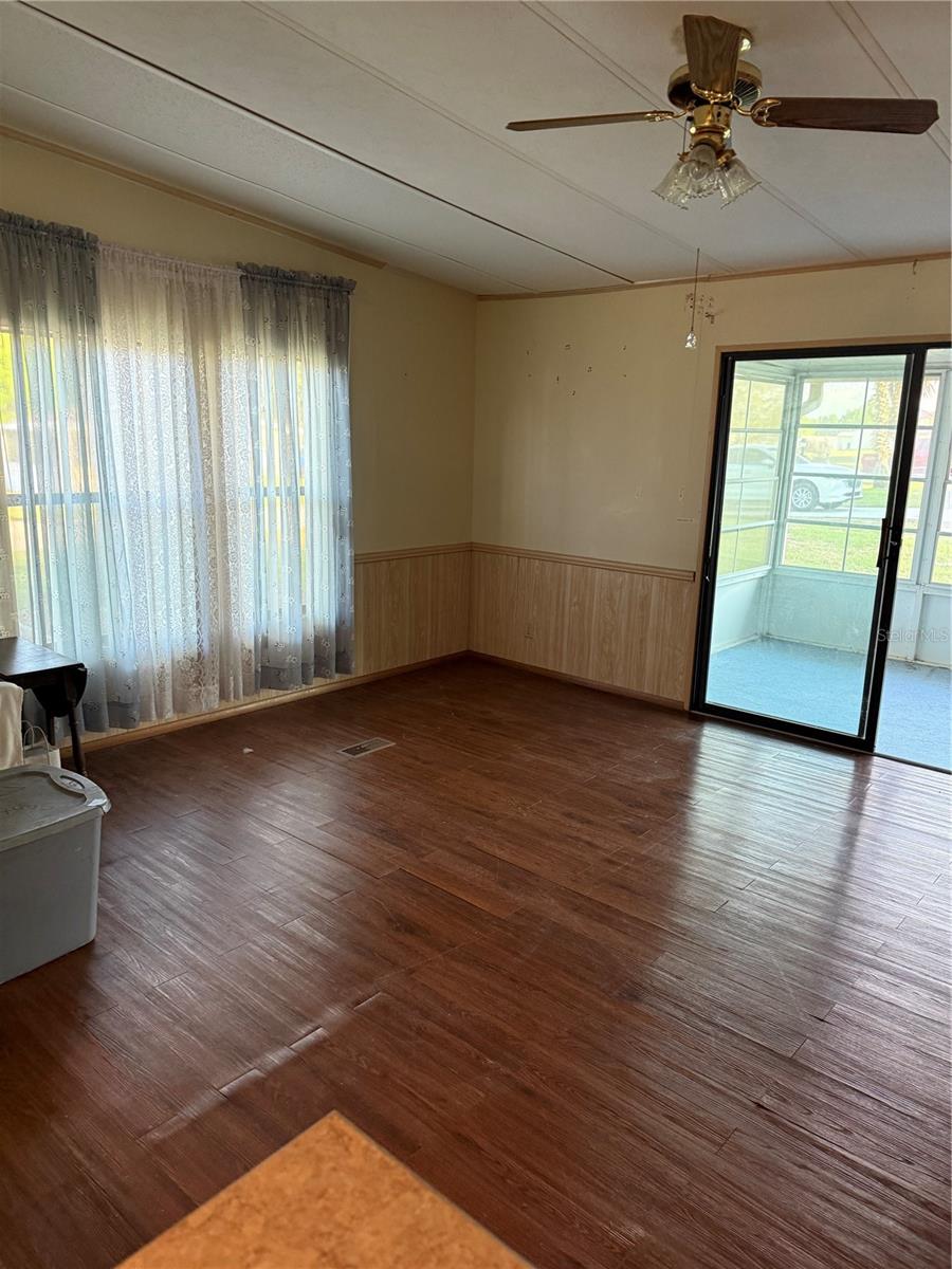 TROPICANA VILLAGE - Residential