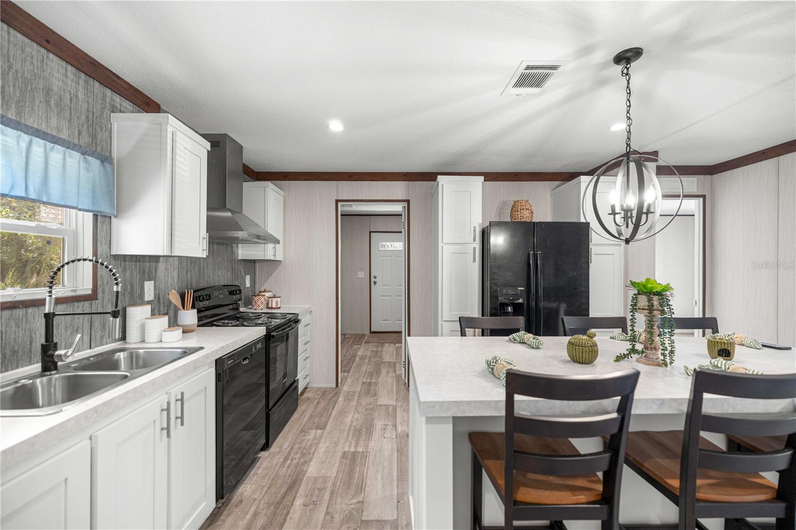 WOODS & LAKES - Residential