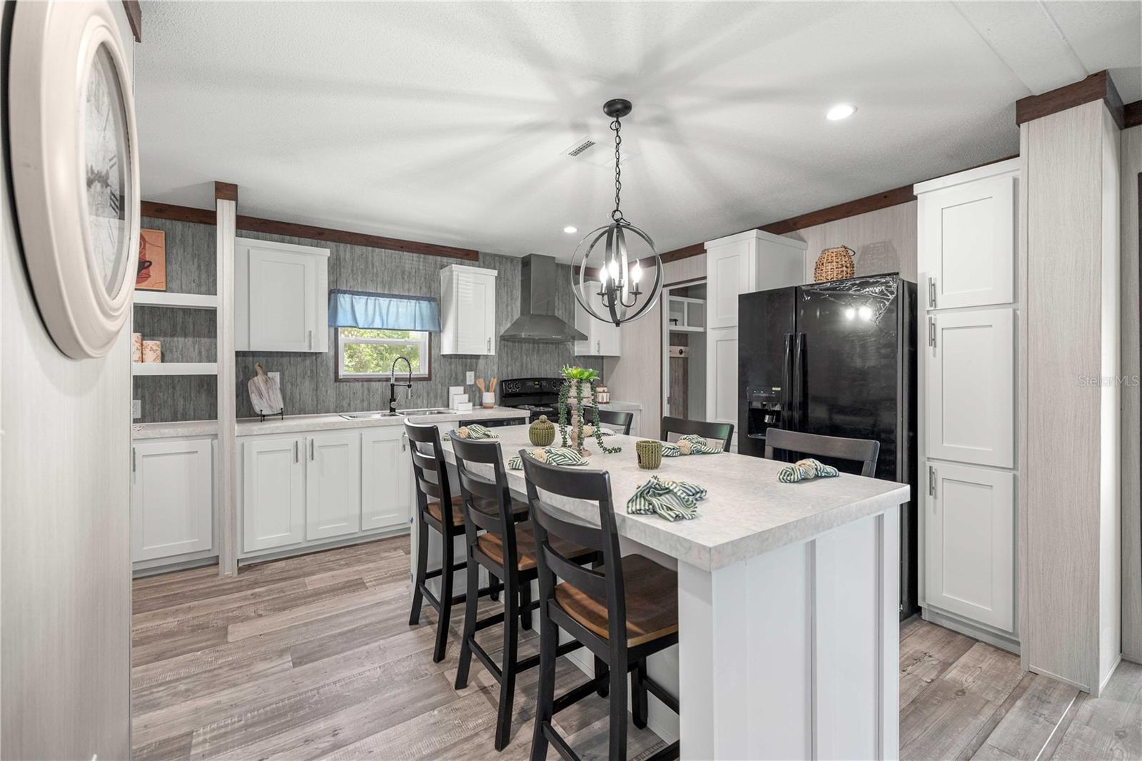 WOODS & LAKES - Residential