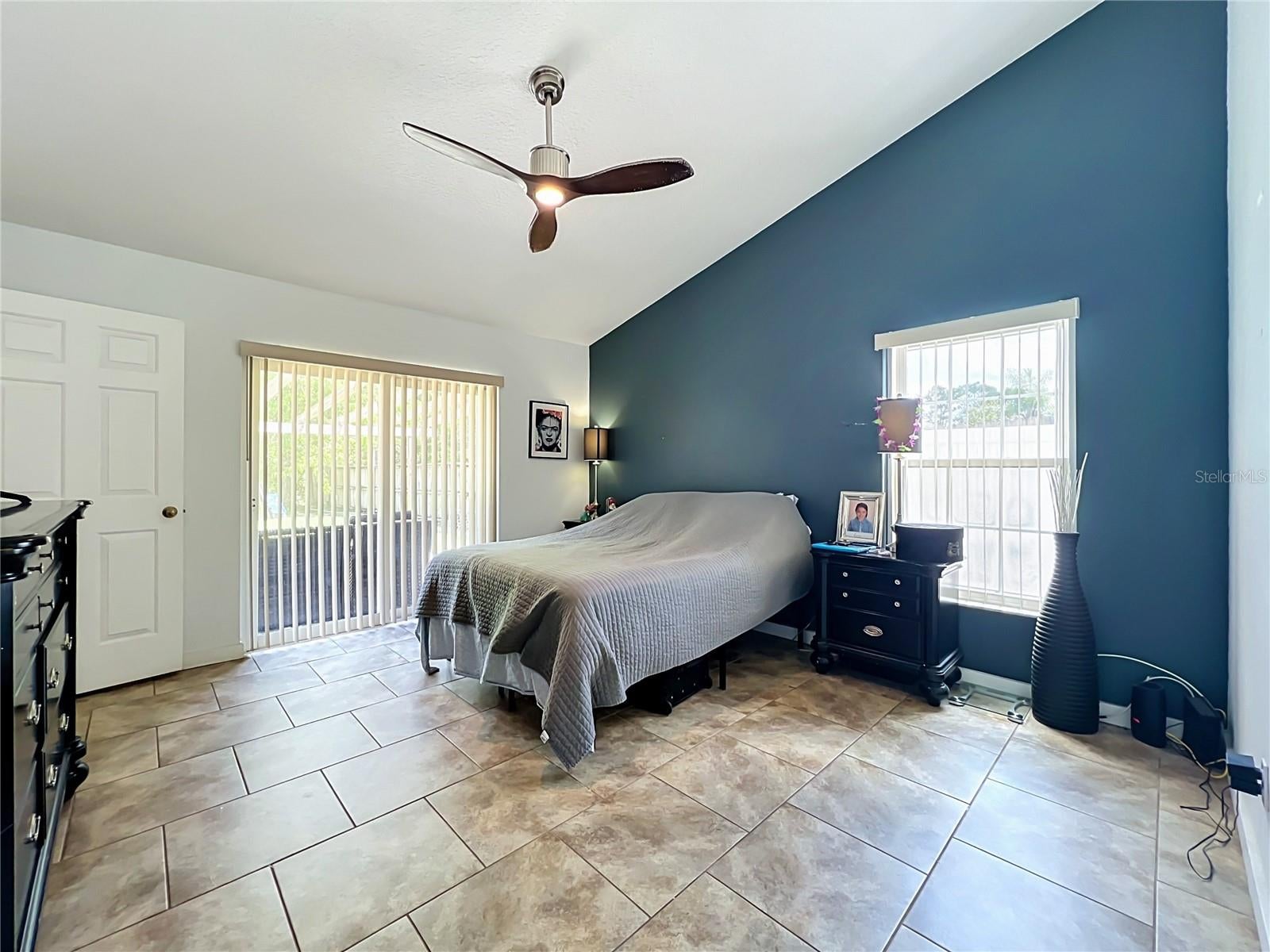 1211 FLOWERS POINTE LANE