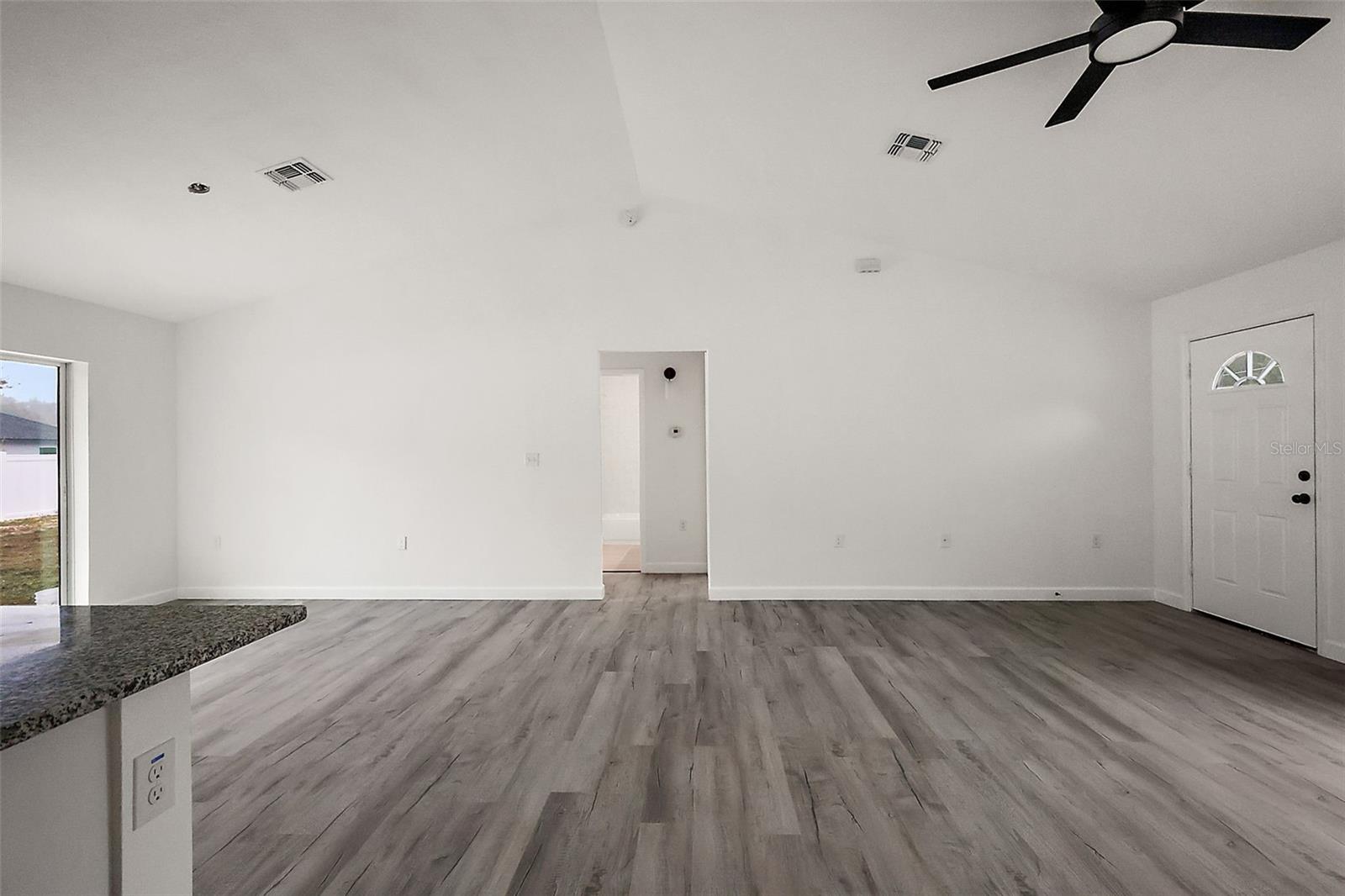 ROLLING RANCH ESTATE - Residential