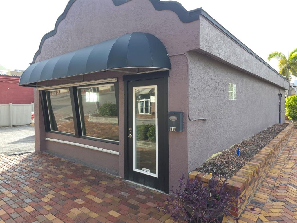 Photo of 110 Herald Court, Punta Gorda, FL 33950 (MLS # D6143515)