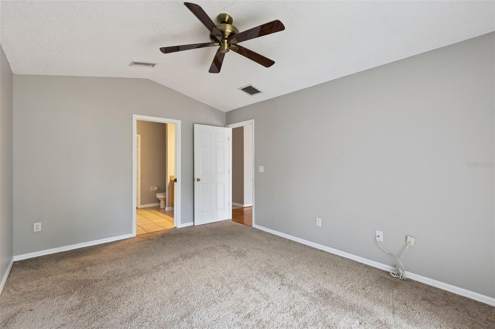 WINFIELD - Residential